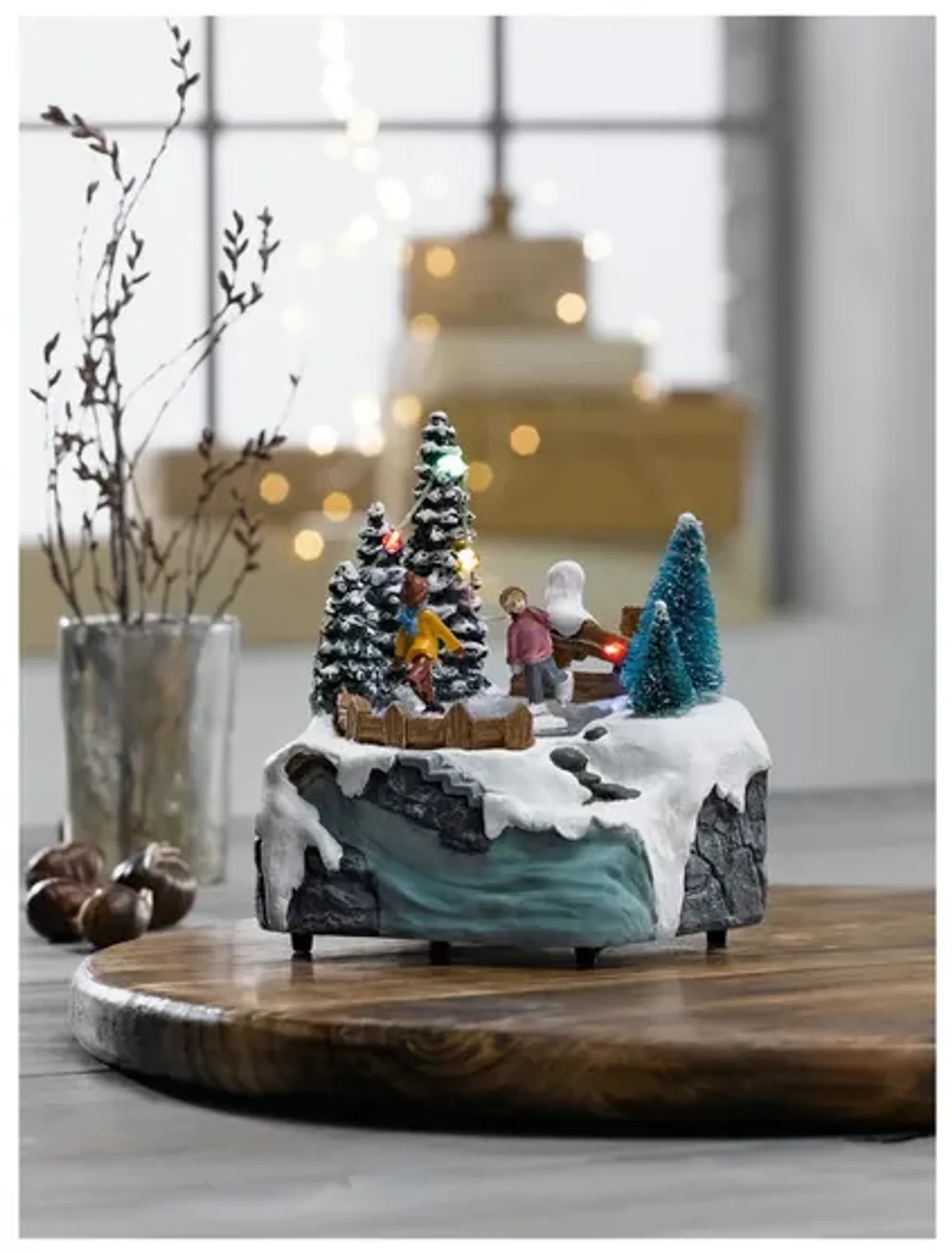 LIVARNO home Christmas LED village (skaters)