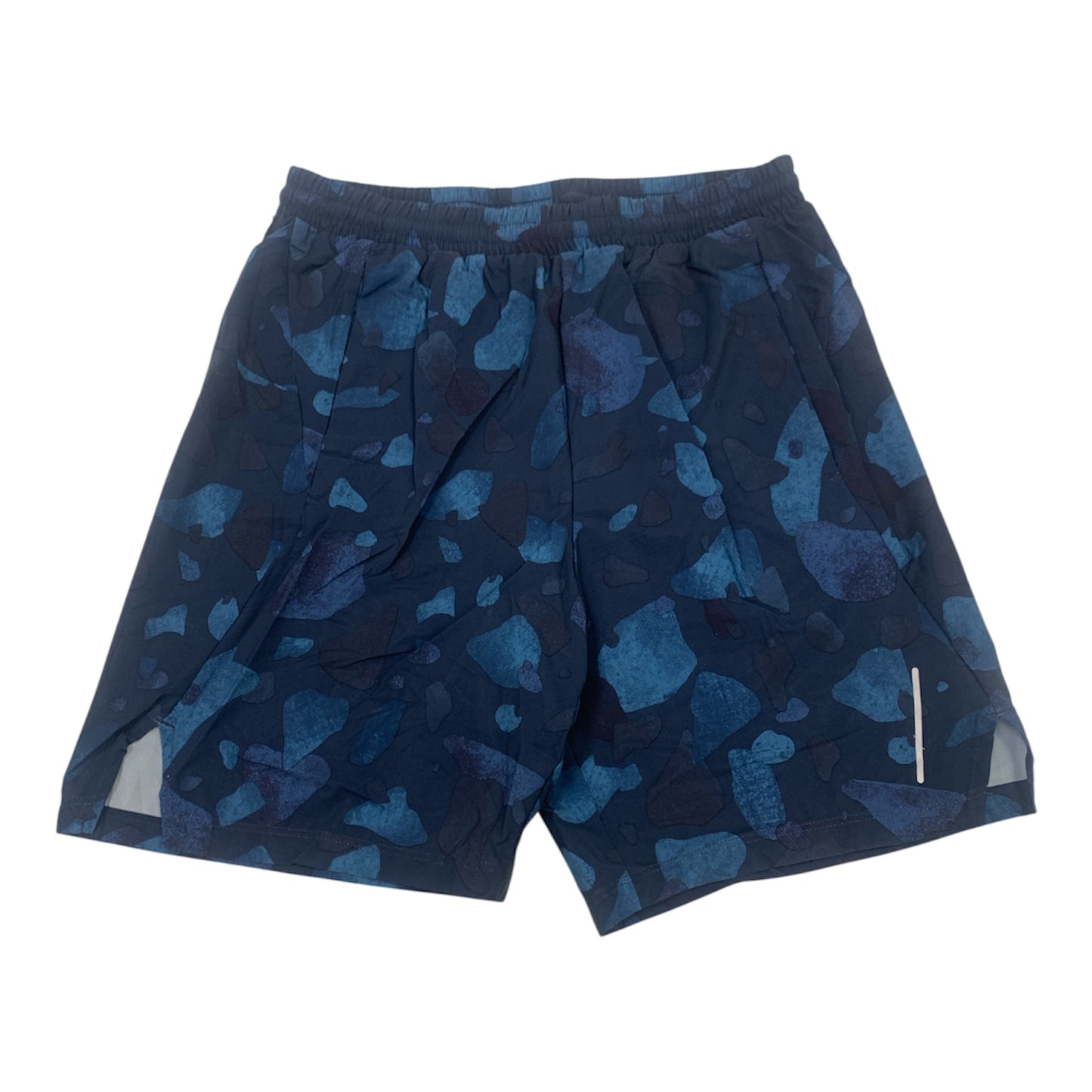 Blue printed shorts feature a relaxed fit and side pockets (S)
