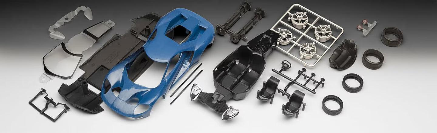 Revell 2017 Ford GT Asst Assembly Kit