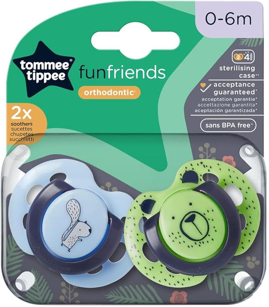 Tommee Tippee Fun Style Soothers for Newborns, Symmetrical Orthodontic Design, BPA-Free Silicone Baglet, Includes Steriliser Box, 0-6m, Pack of 2 Dummies, Colours and Designs Vary