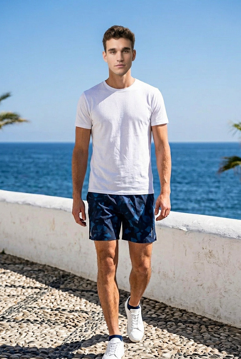 Blue printed shorts feature a relaxed fit and side pockets (S)